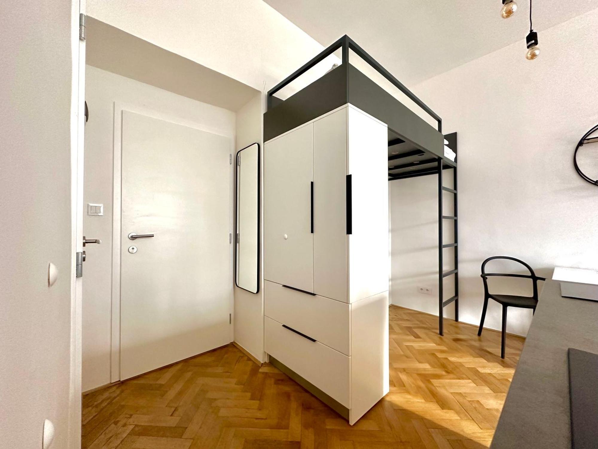 Botanique Rooms With Sauna By Homester 브르노 외부 사진