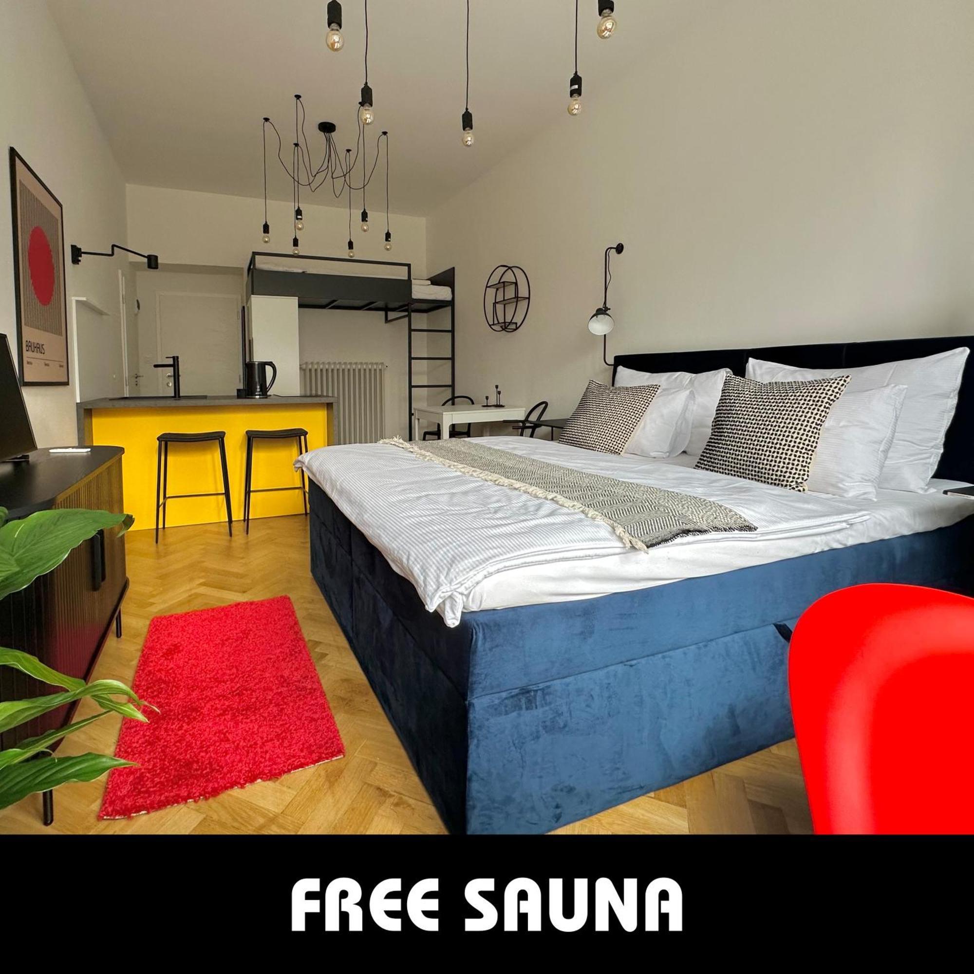 Botanique Rooms With Sauna By Homester 브르노 외부 사진